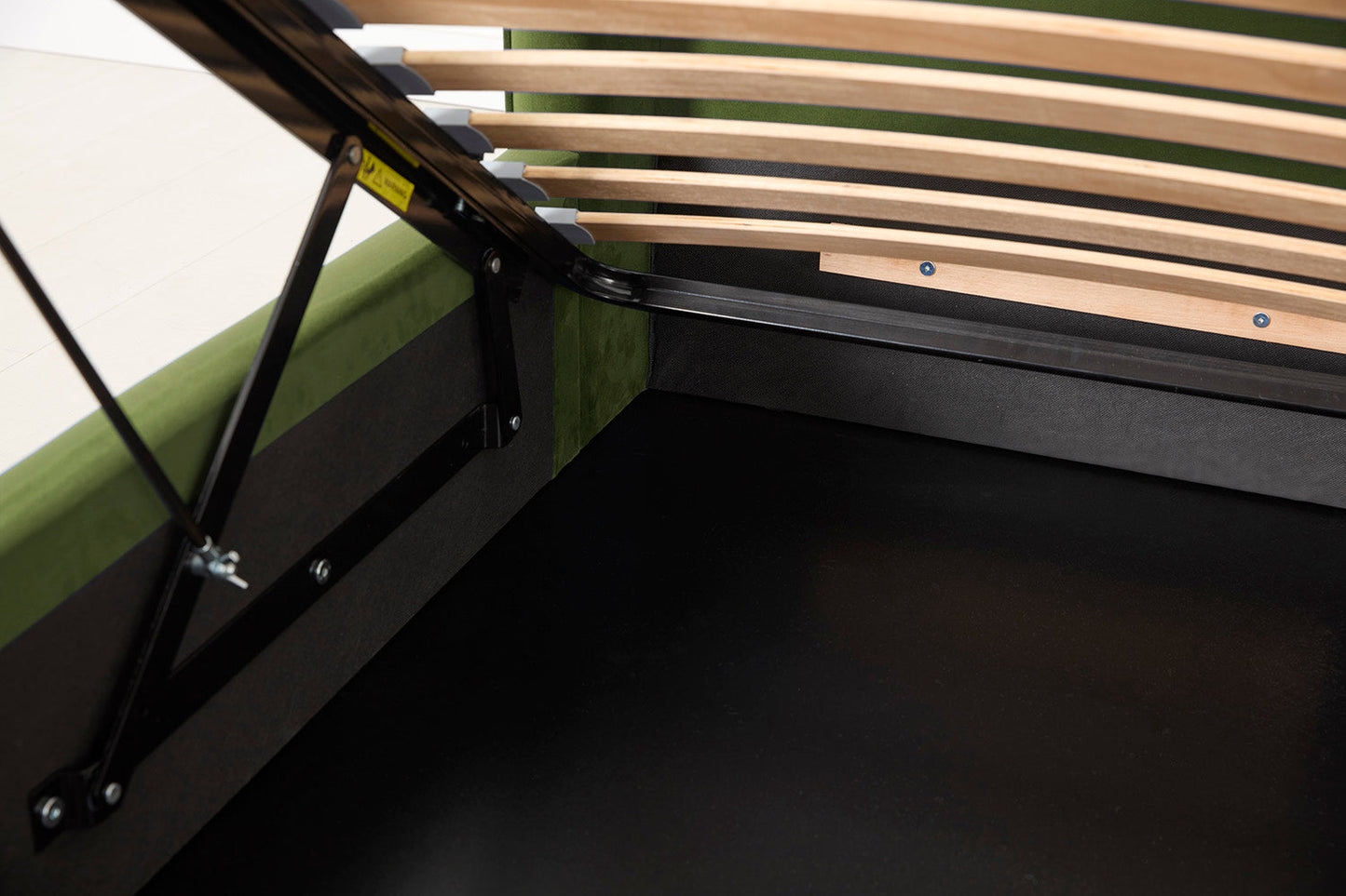 Bed 03 140cm x 200cm