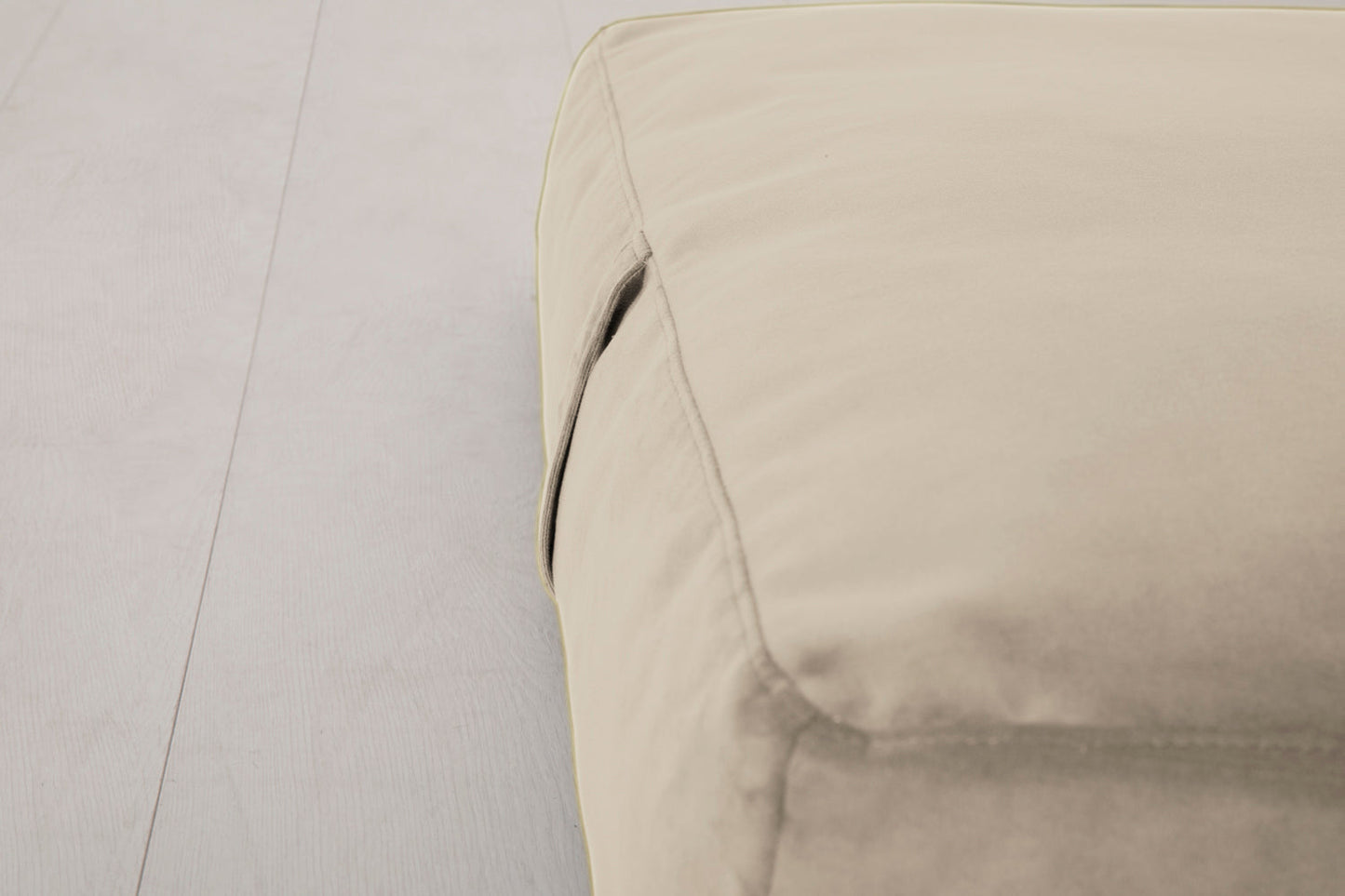 K9-01 Dog Cushion Medium