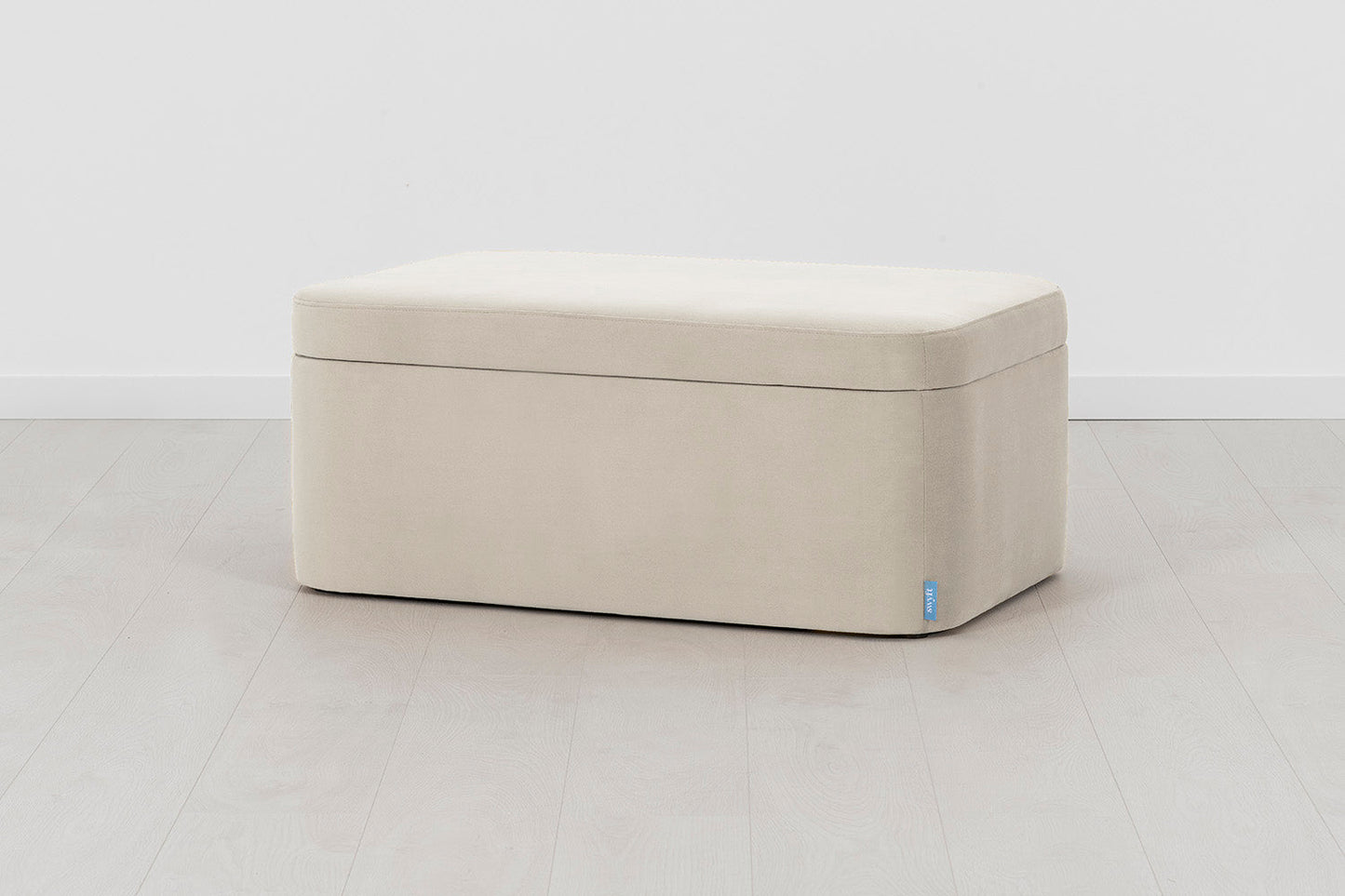 Polsterhocker 02