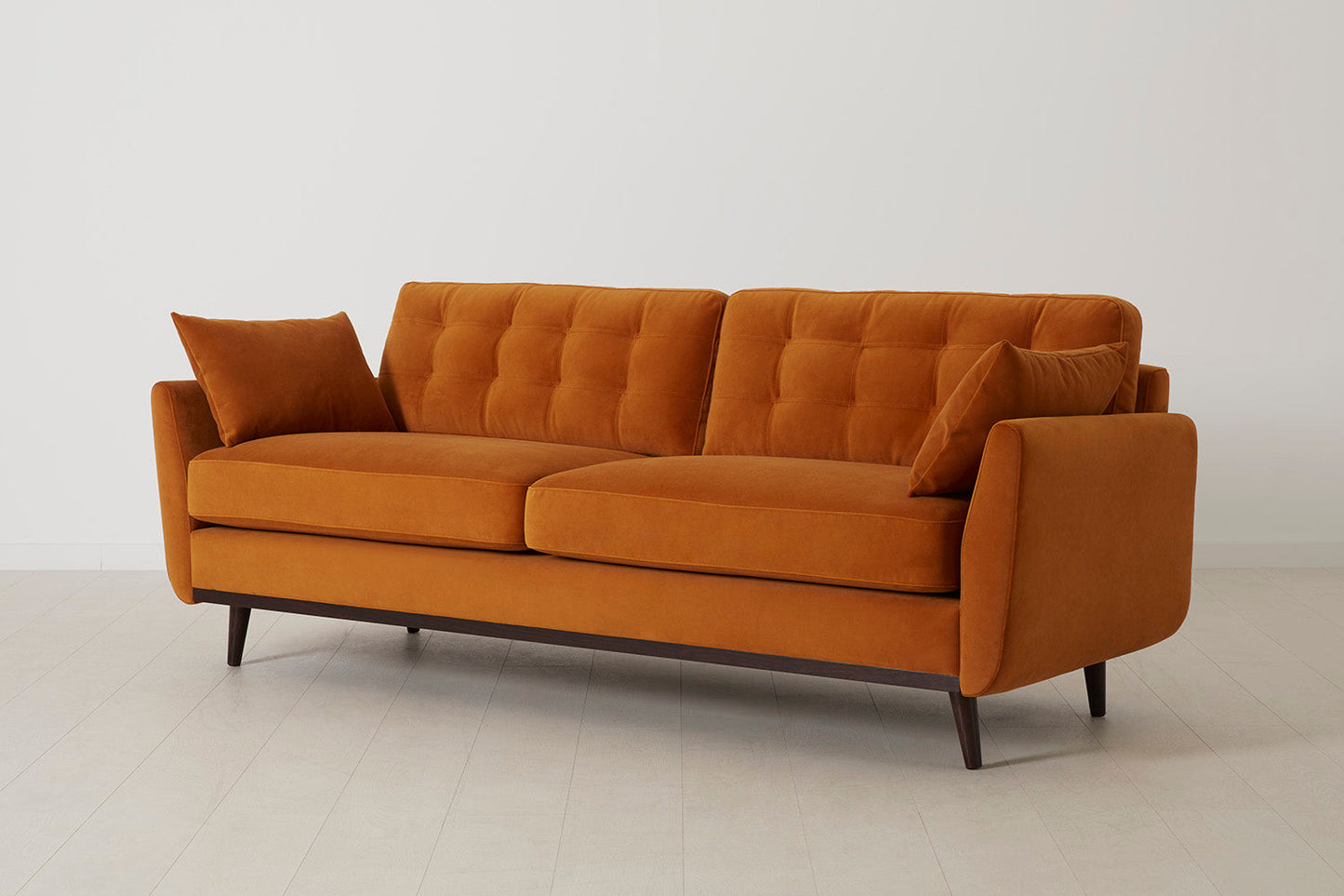 Dreisitzer-Sofa Model 10