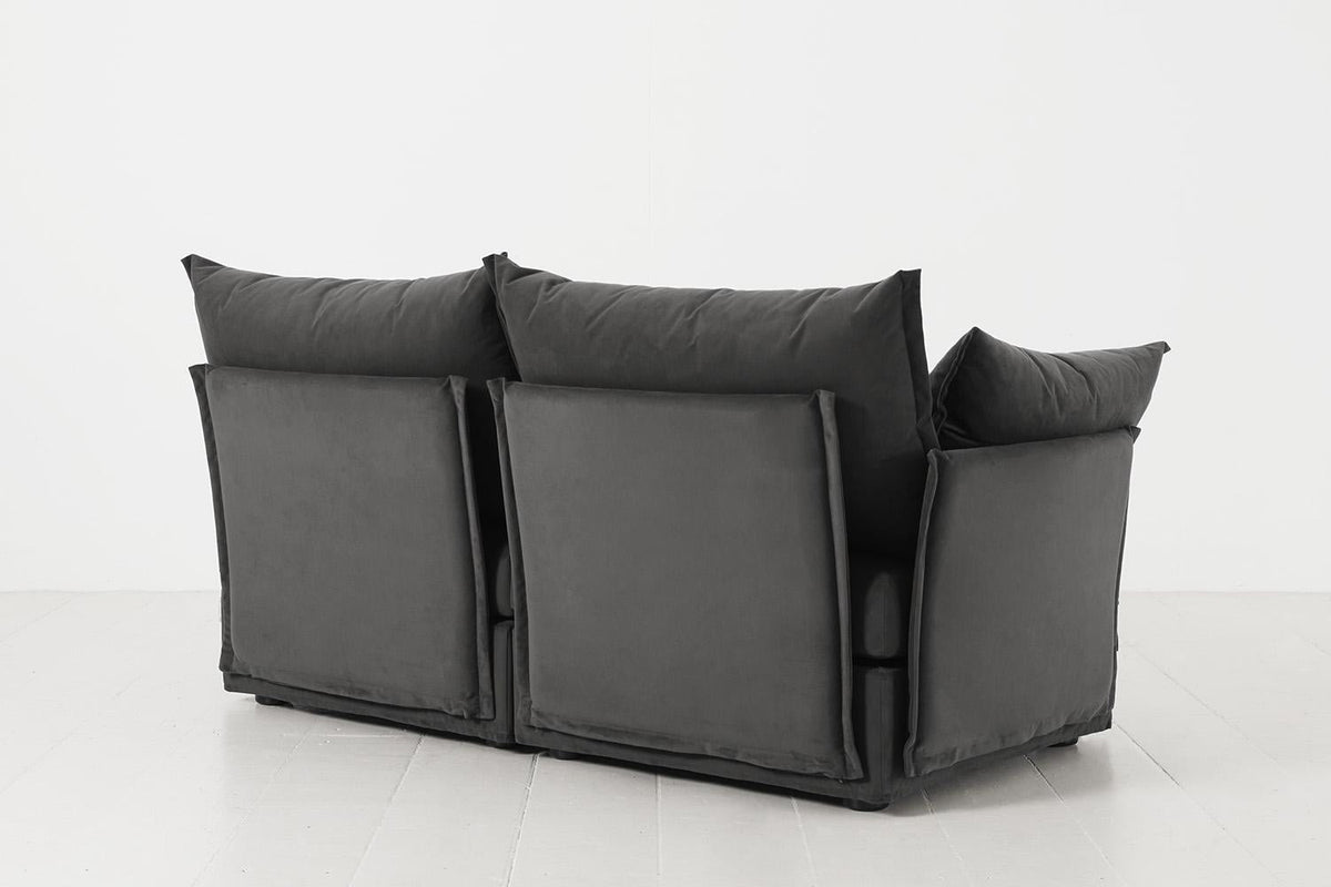 Zweisitzer-Sofa Model 06