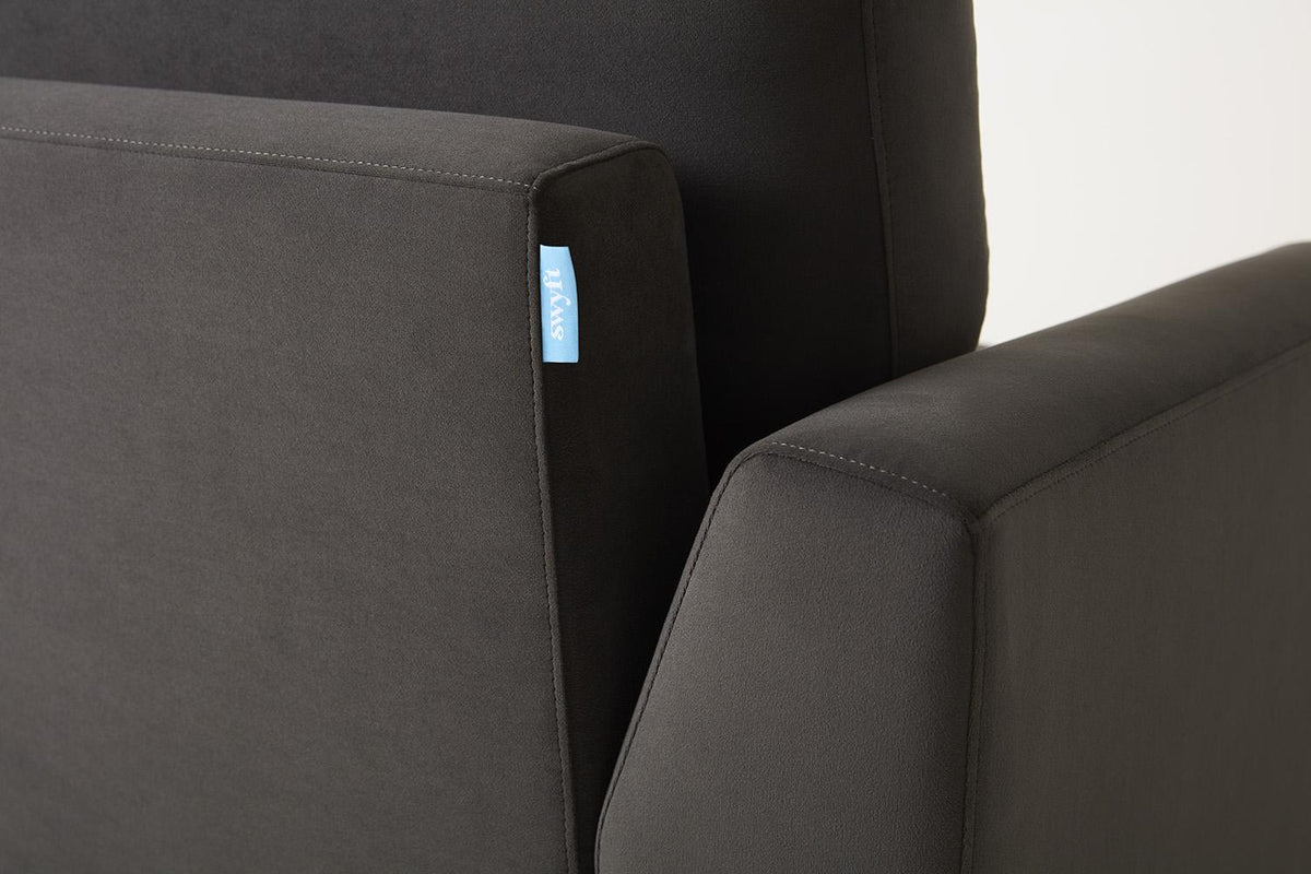 Dreisitzer-Sofa Model 05 mit Chaiselongue links