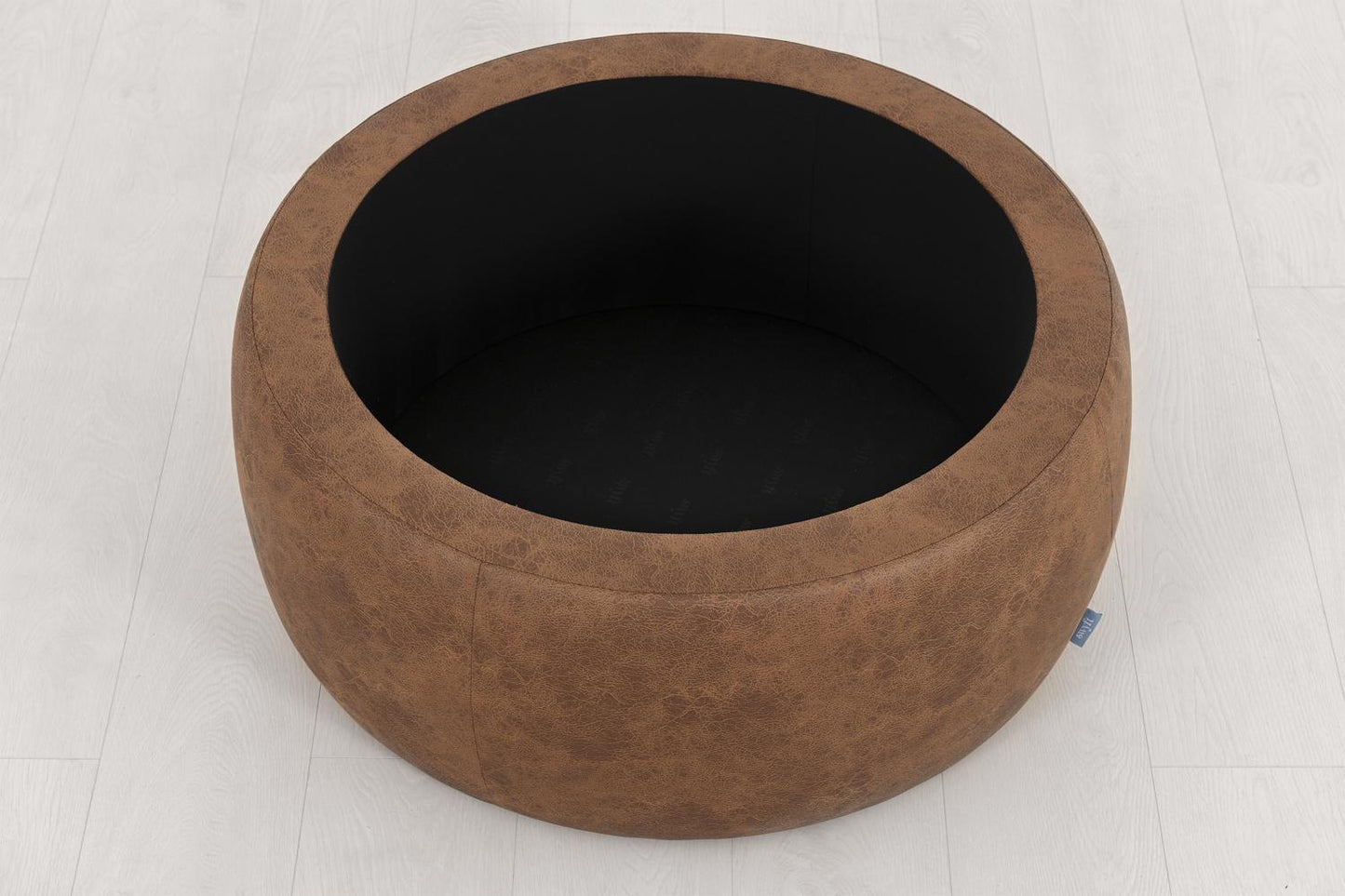 Polsterhocker 01