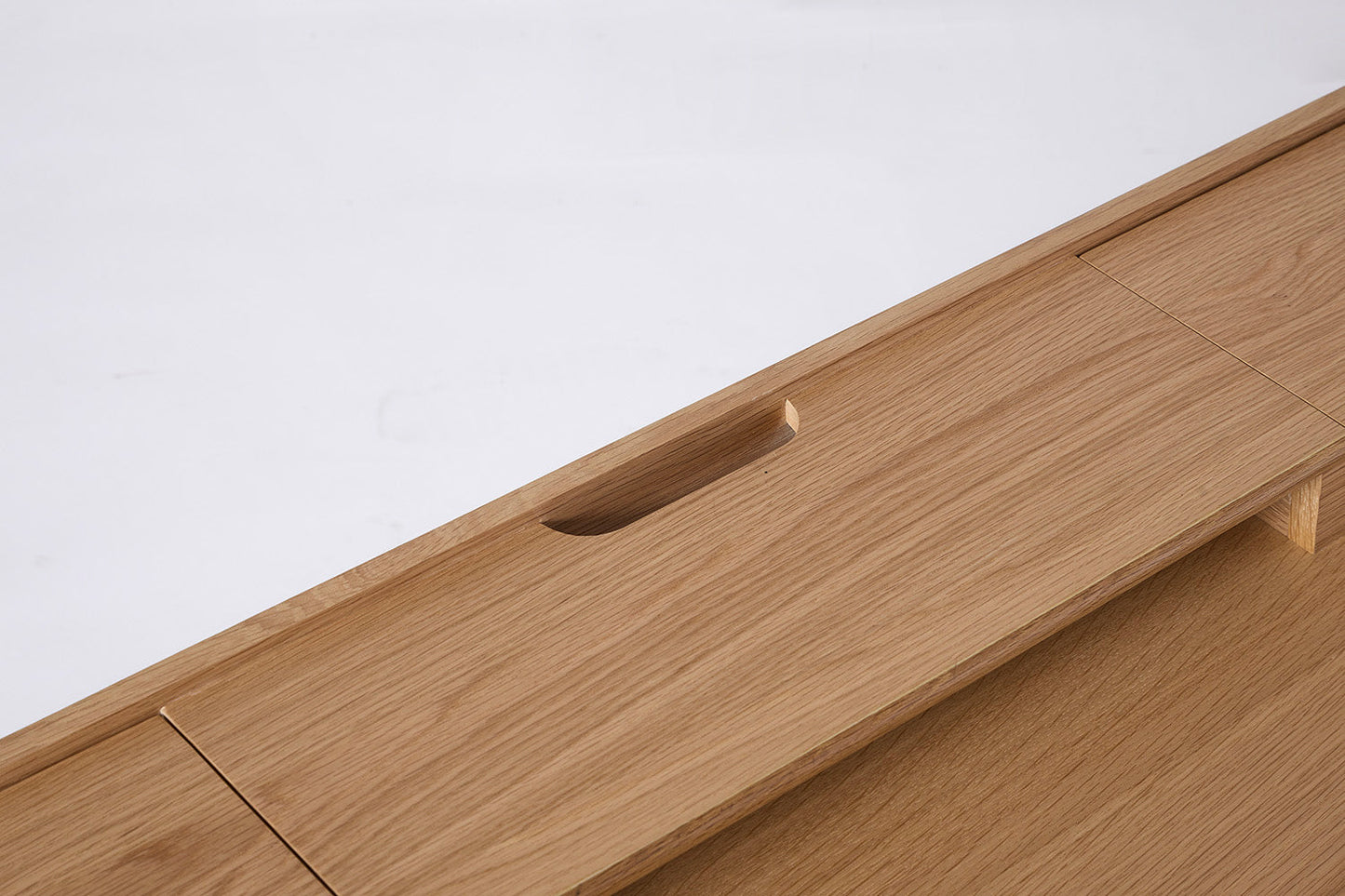 Schreibtisch 01