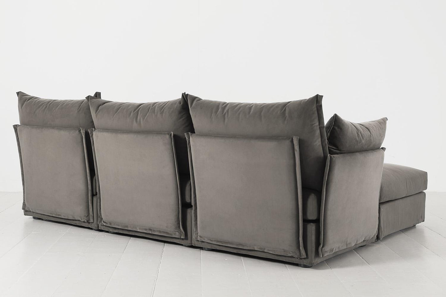 Dreisitzer-Sofa Model 06 mit Ecke links