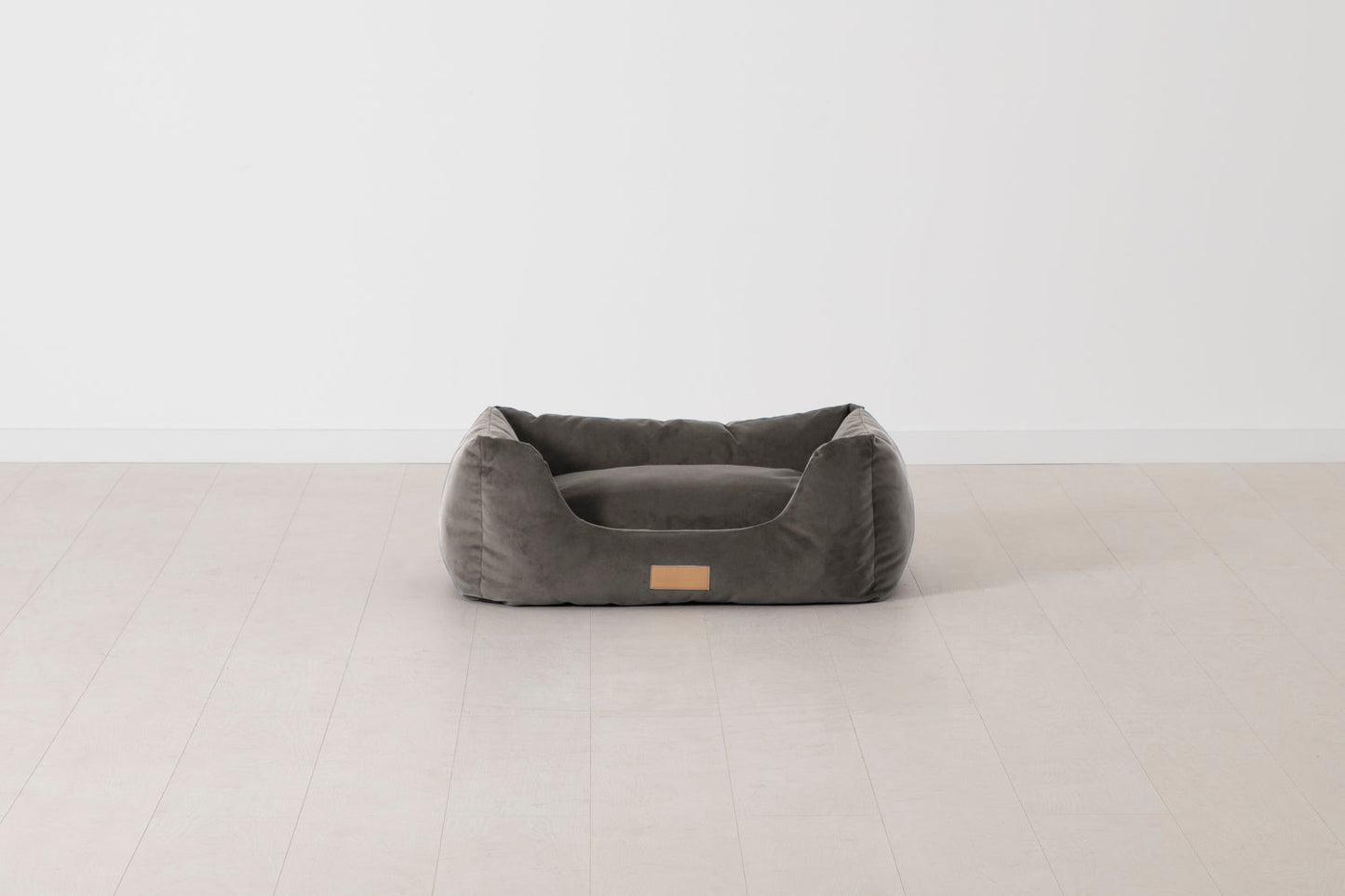 K9-02 Dog Basket Small