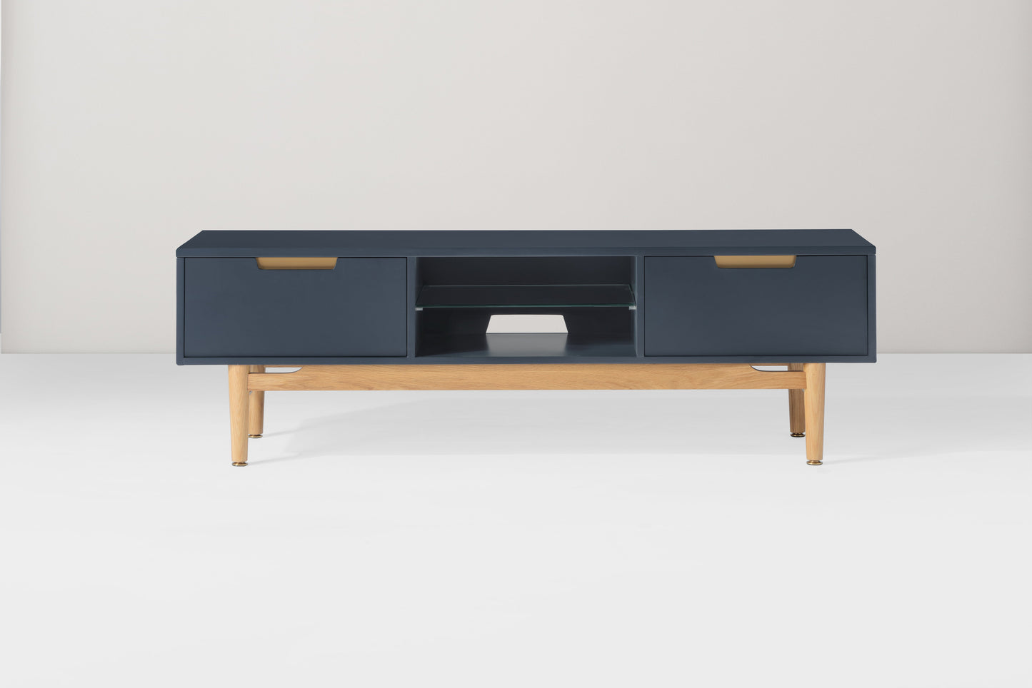 Fernsehschrank 01