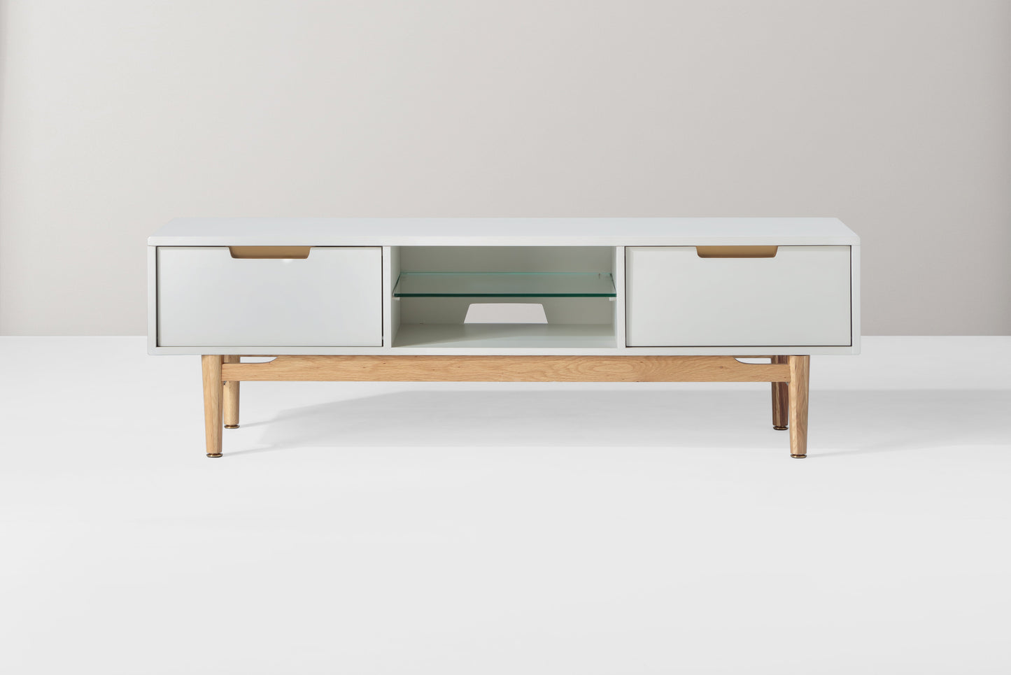 Fernsehschrank 01
