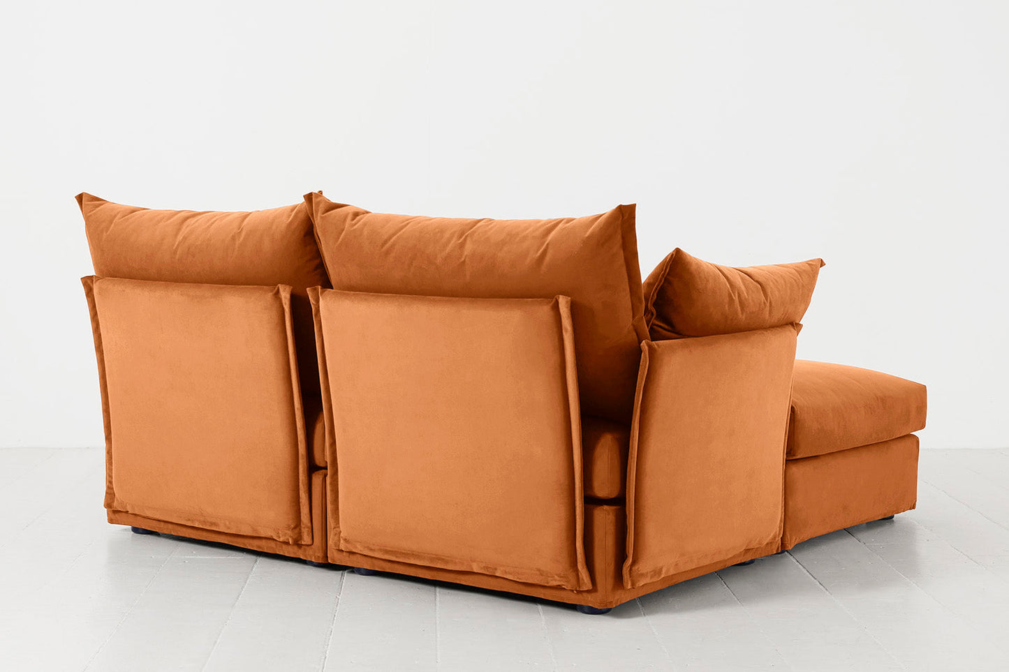 Zweisitzer-Ecksofa Model 06 mit Ecke rechts