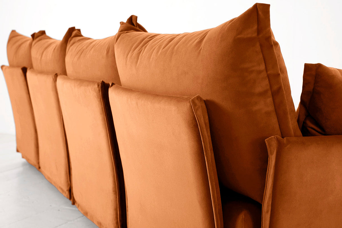 Ecksofa Model 06 mit Polsterhocker