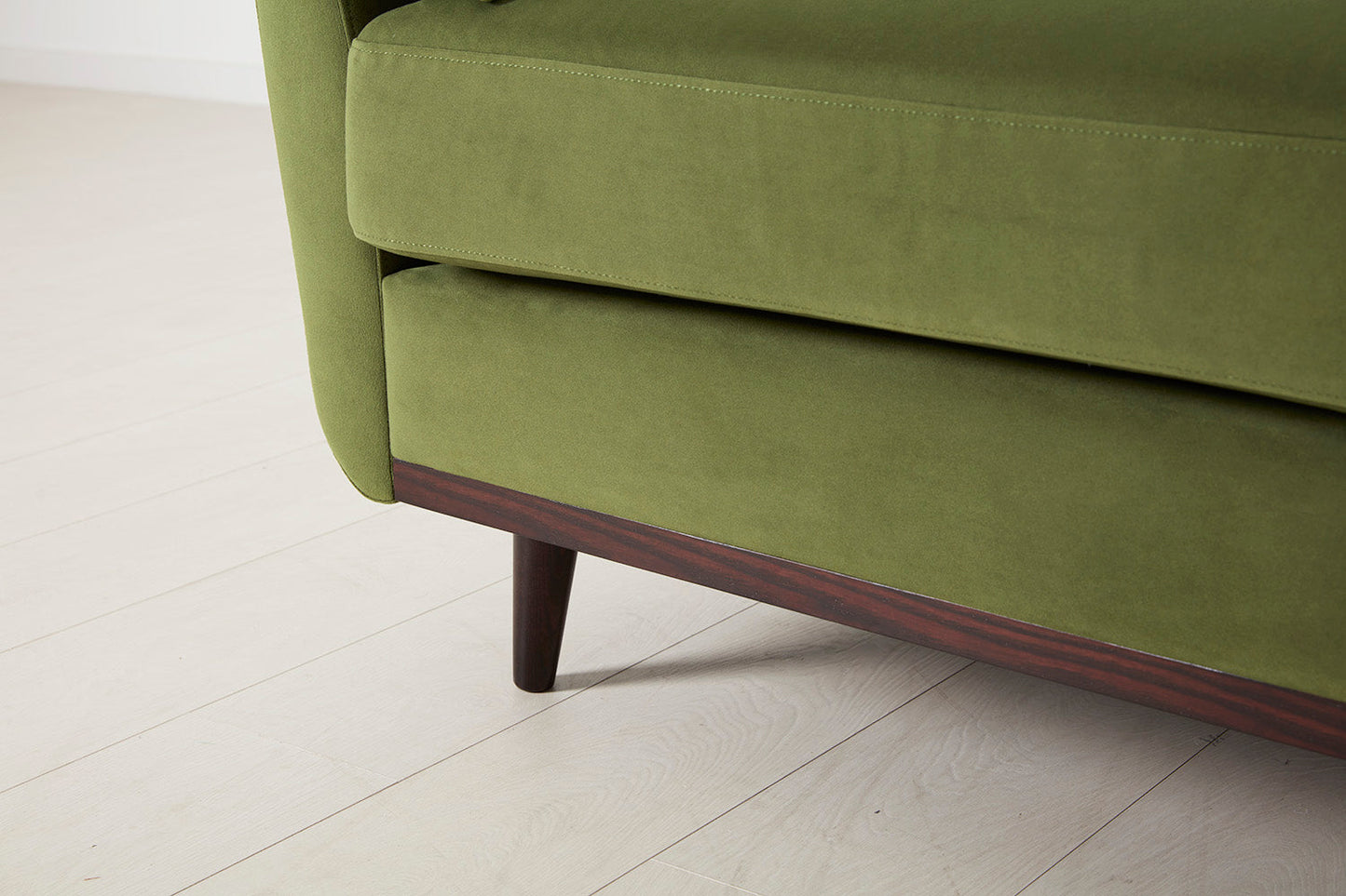 Dreisitzer-Ecksofa Model 10 mit Ecke rechts