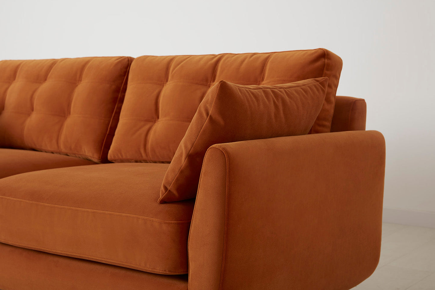 Dreisitzer-Ecksofa Model 10 mit Ecke rechts