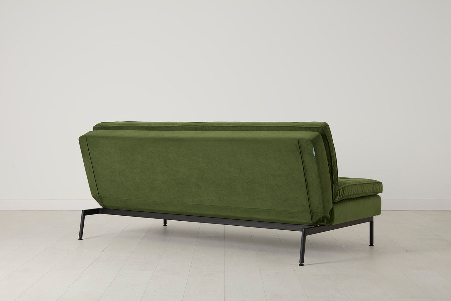 Model 11 Dreisitzer-Schlafsofa