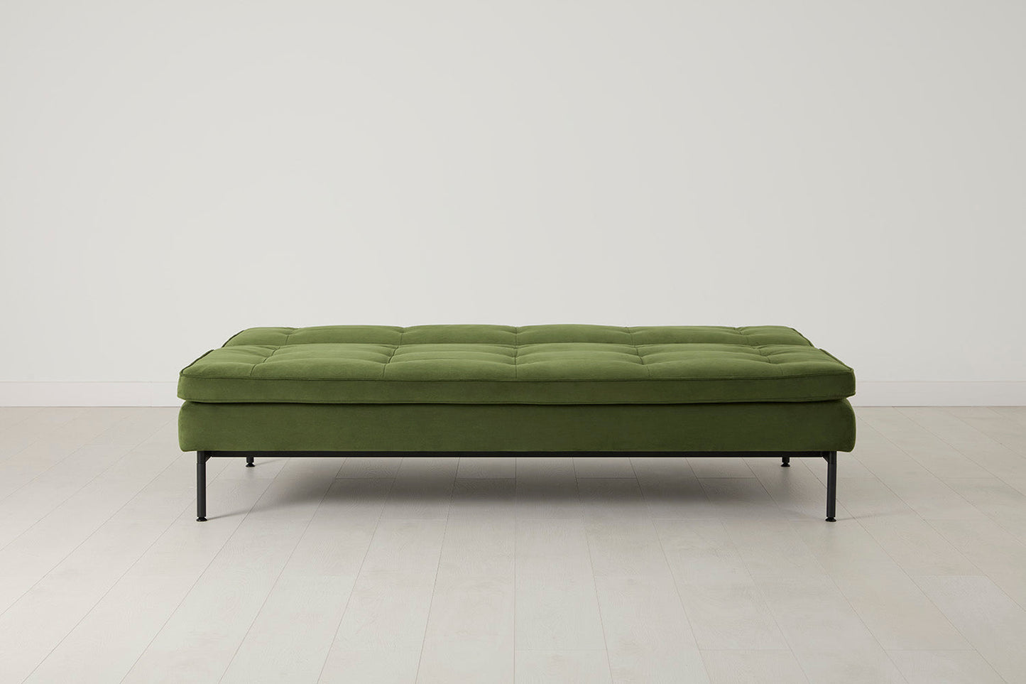 Model 11 Dreisitzer-Schlafsofa