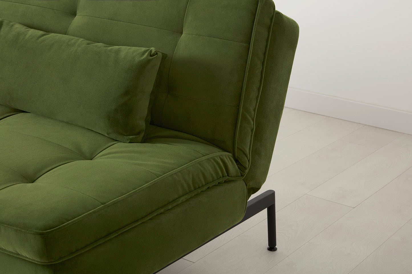 Model 11 Dreisitzer-Schlafsofa