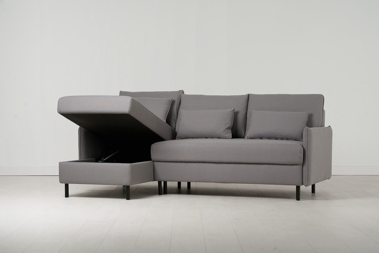 Dreisitzer-Sofa Model 12 mit Chaiselongue links