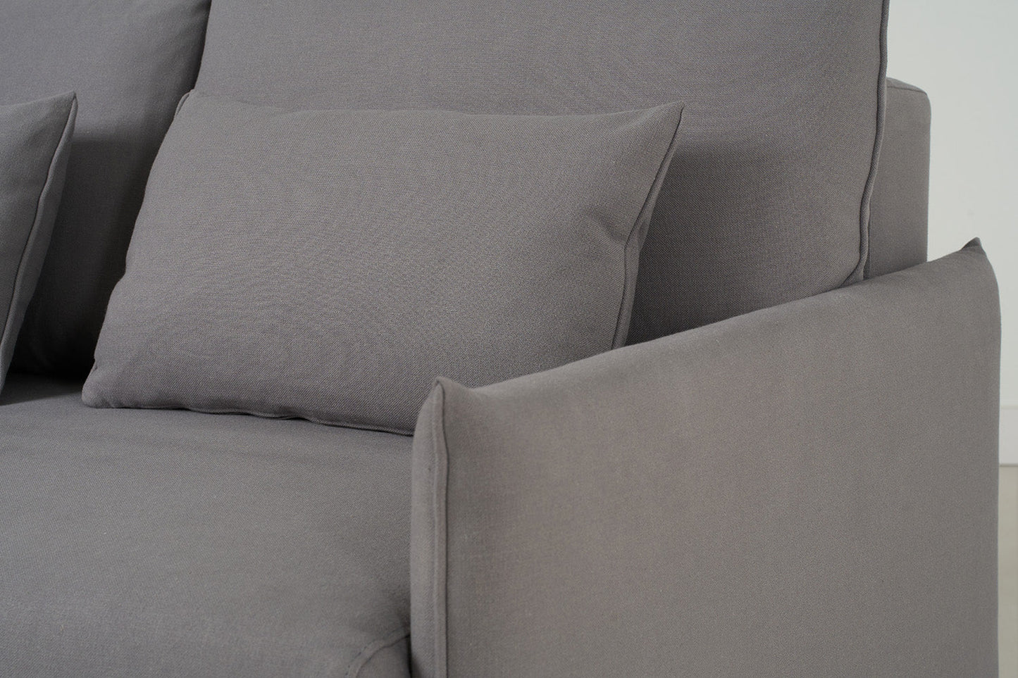 Dreisitzer-Sofa Model 12 mit Chaiselongue links