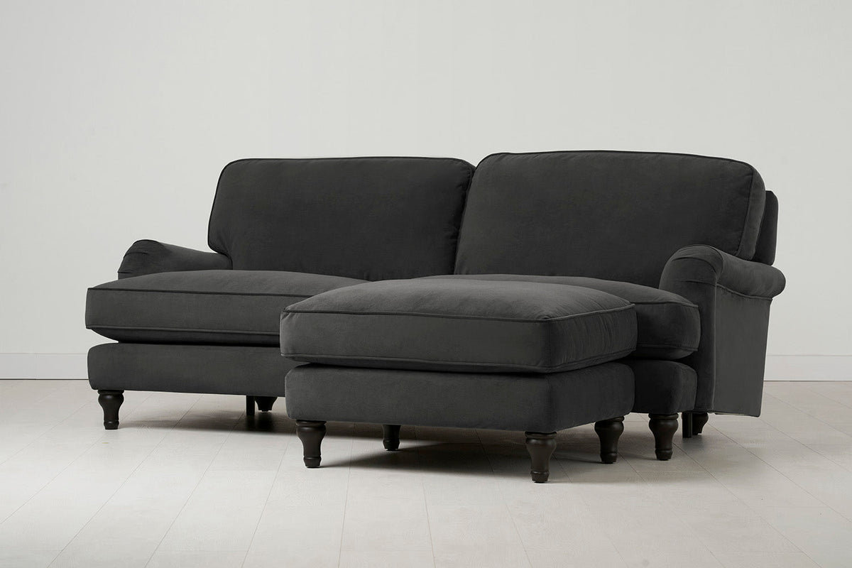 Model 15 Dreisitzer-Sofa mit Chaise Longue rechts
