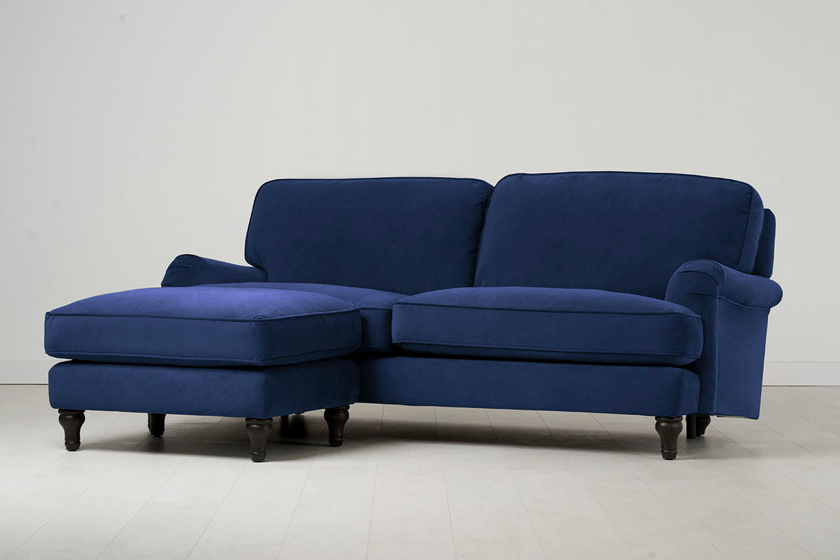 Model 15 Dreisitzer-Sofa mit Chaise Longue links
