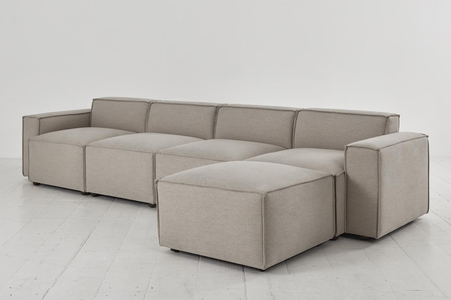 Viersitzer-Sofa Model 03 mit Chaiselongue rechts