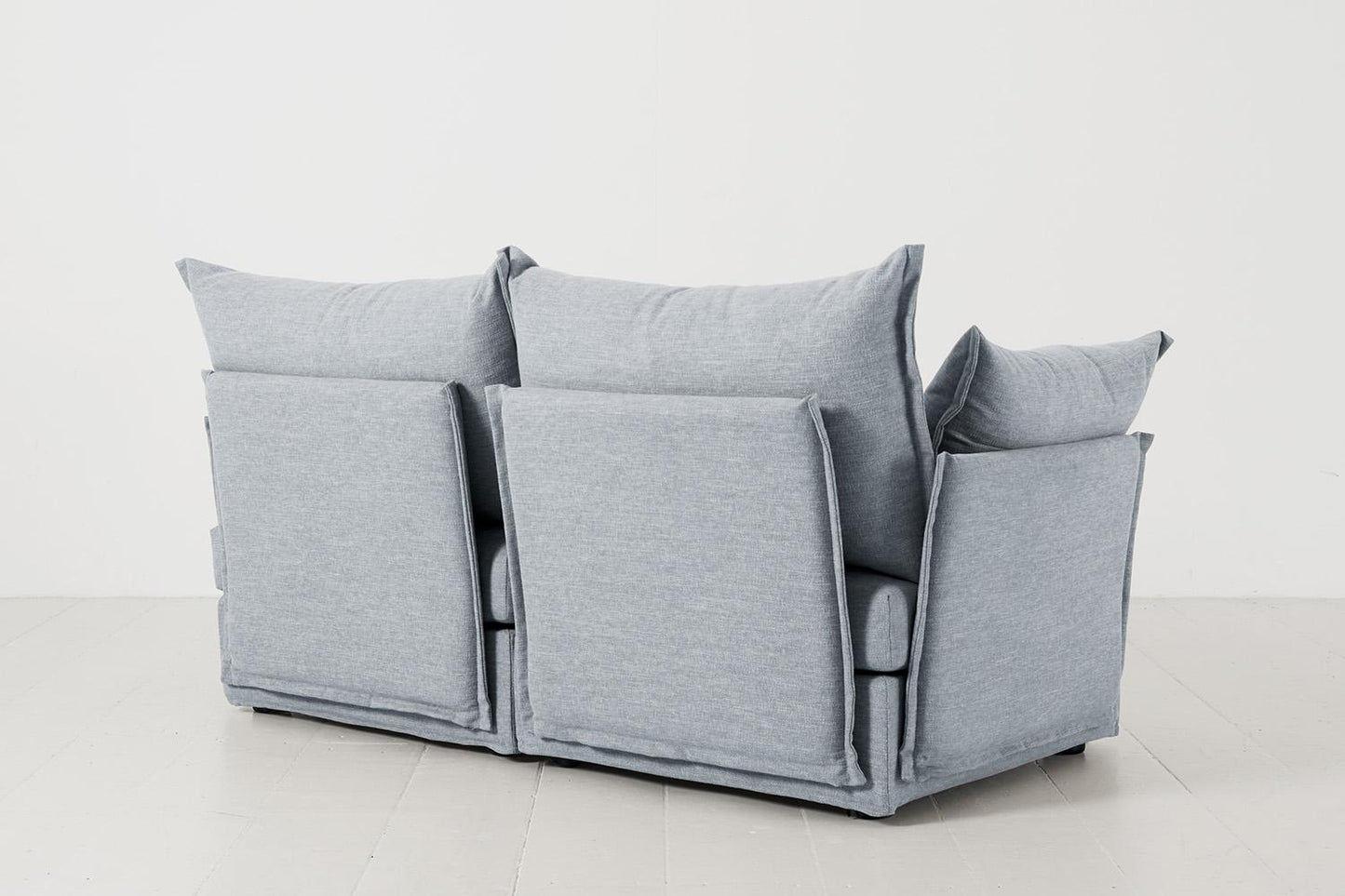Zweisitzer-Sofa Model 06