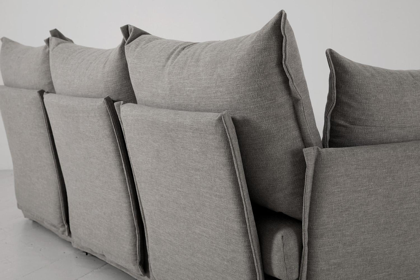 Dreisitzer-Sofa Model 06