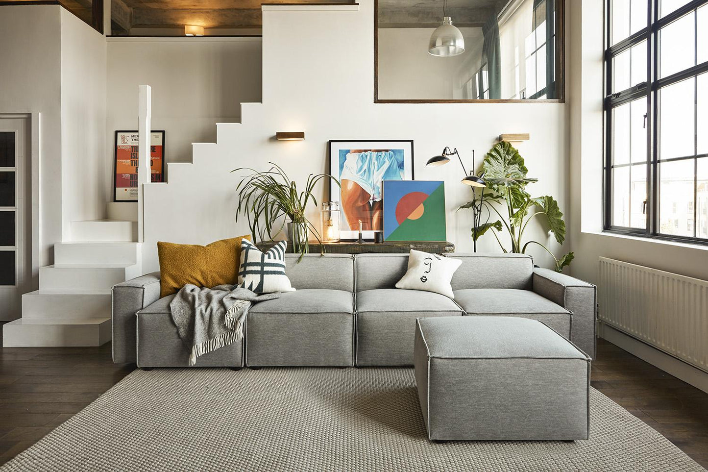 Viersitzer-Sofa Model 03 mit Chaiselongue rechts