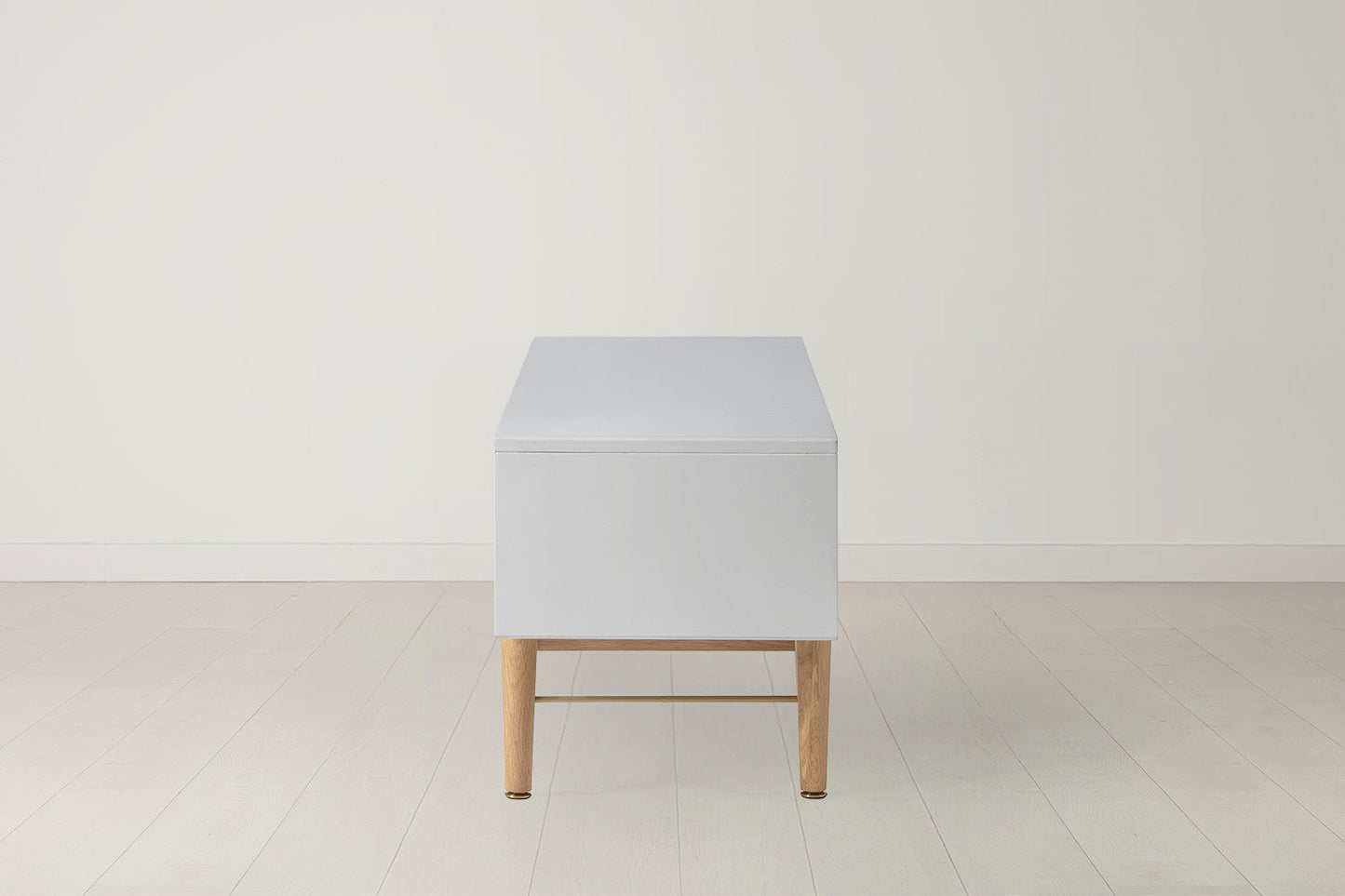 Fernsehschrank 01