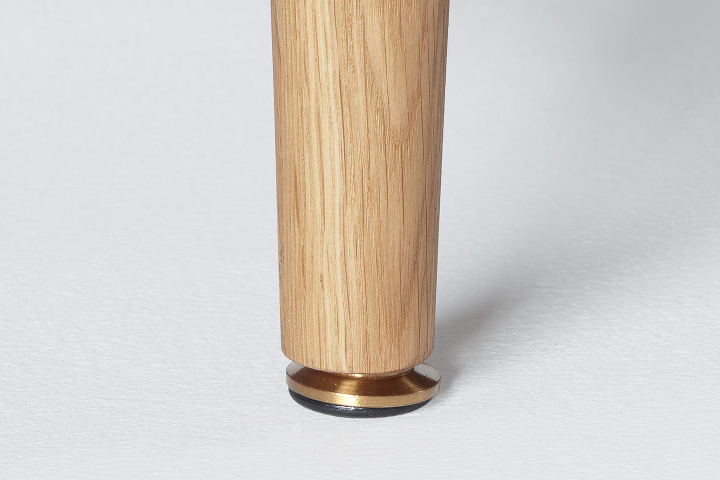 Fernsehschrank 01