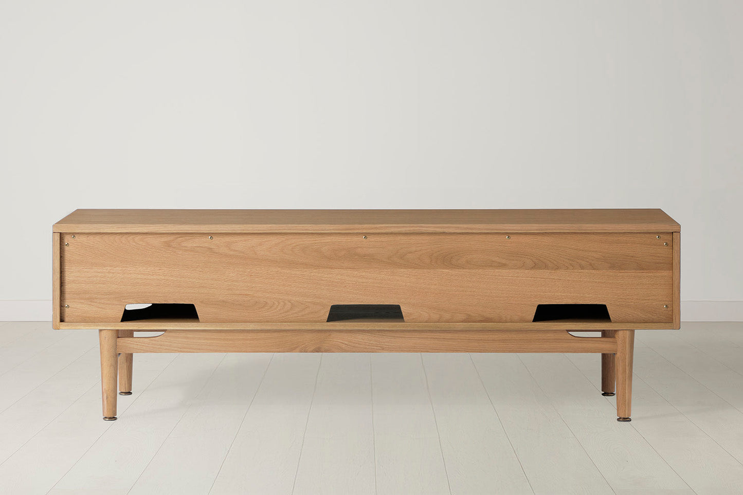 Fernsehschrank 01