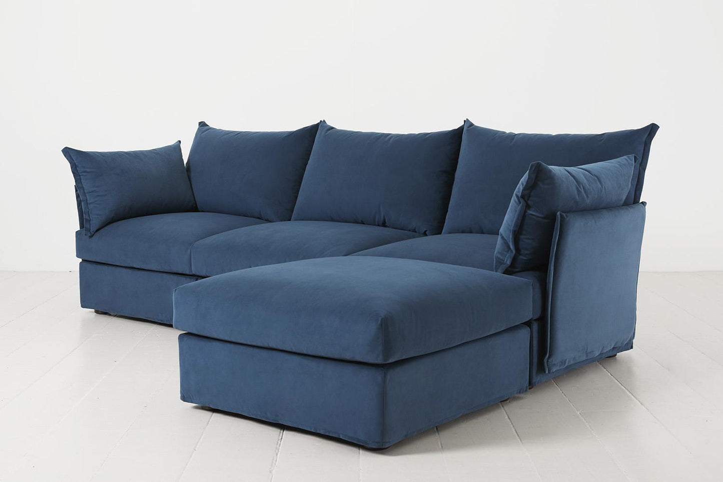 Dreisitzer-Ecksofa Model 06 mit Ecke rechts