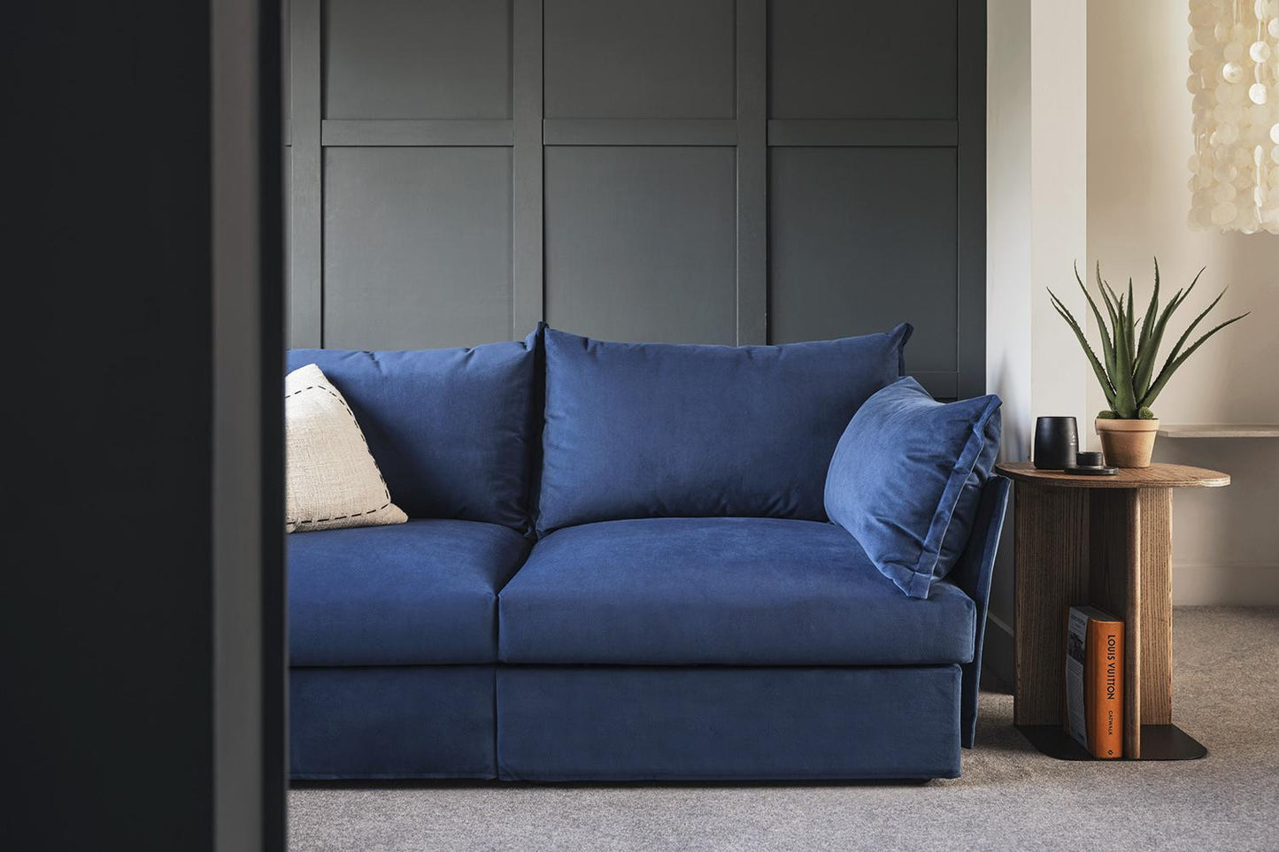 Zweisitzer-Sofa Model 06