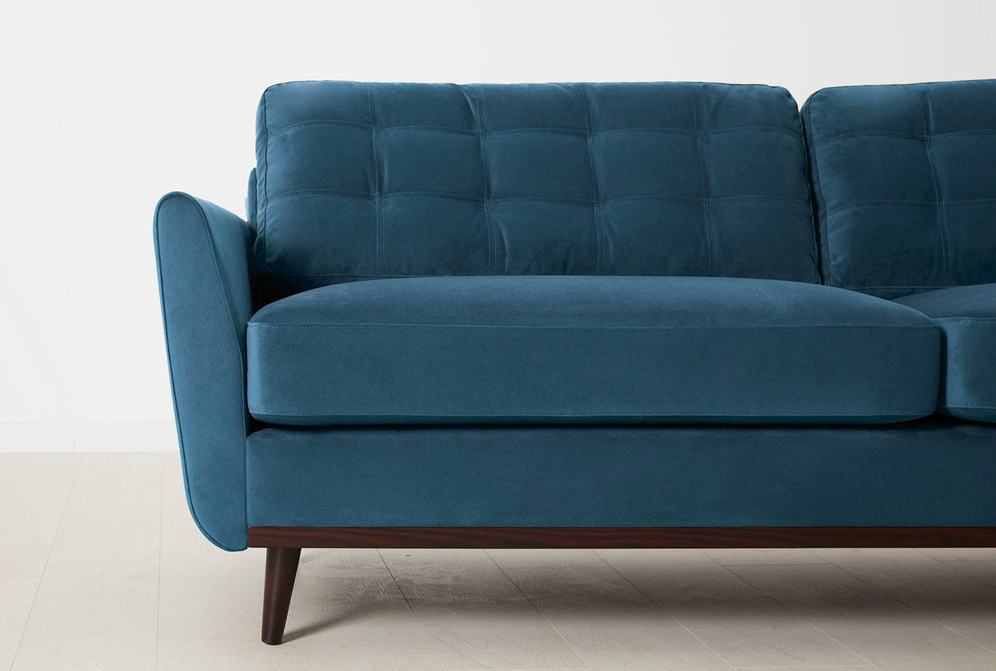 Dreisitzer-Sofa Model 10