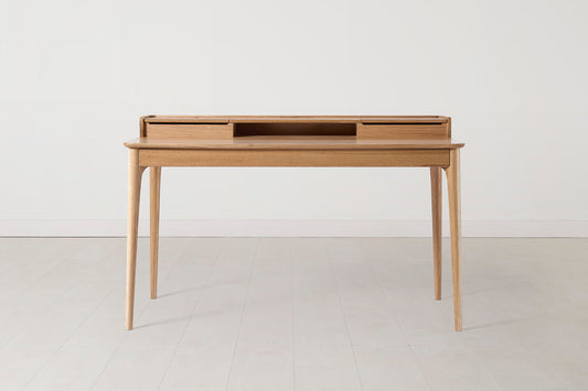 Schreibtisch 01