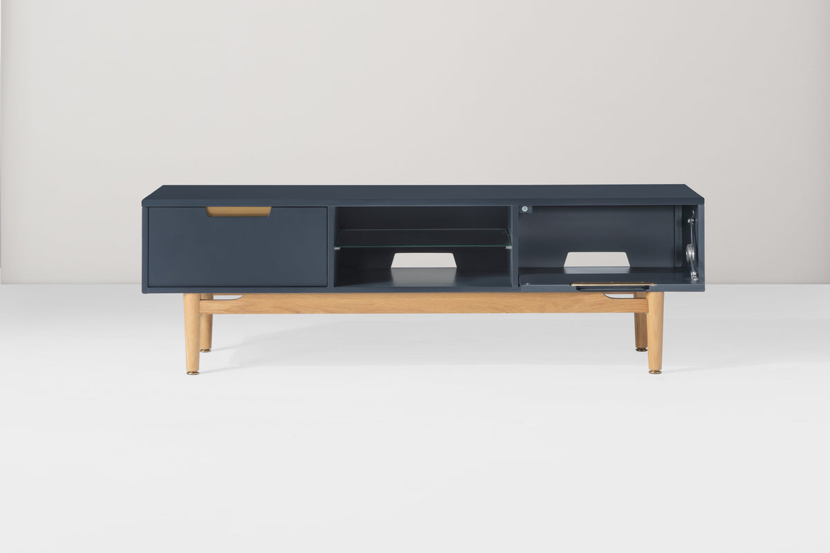 Fernsehschrank 01