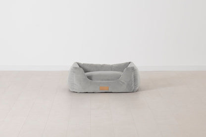 Light Grey Image 01 - K9 02 Small Front View