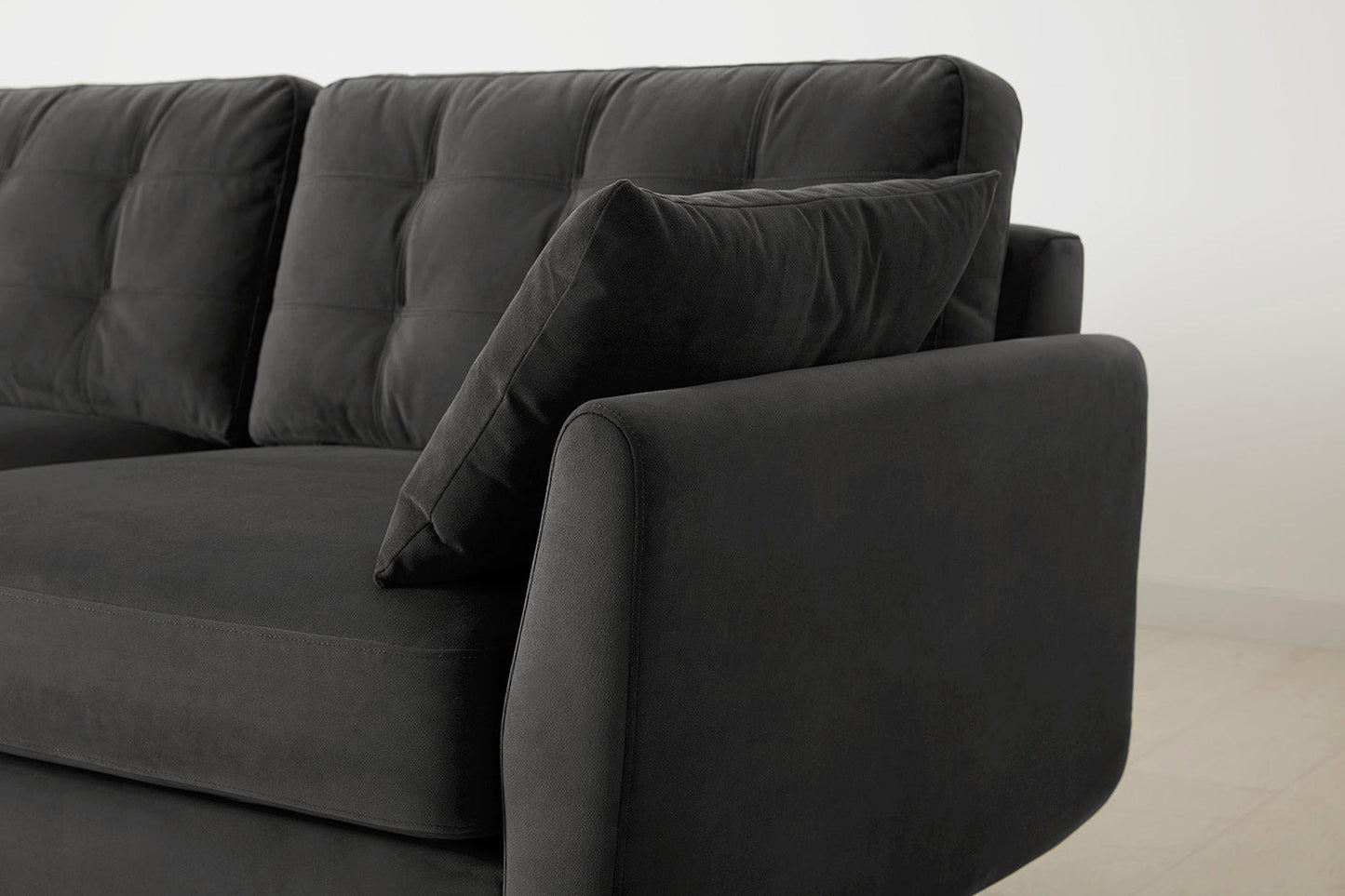 Dreisitzer-Sofa Model 10 mit Ecke links