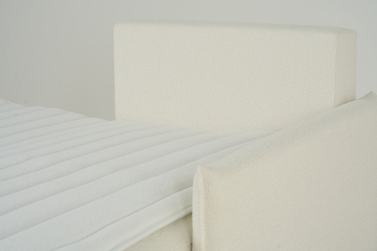Dreisitzer-Schlafsofa Model 12 mit Chaiselongue rechts