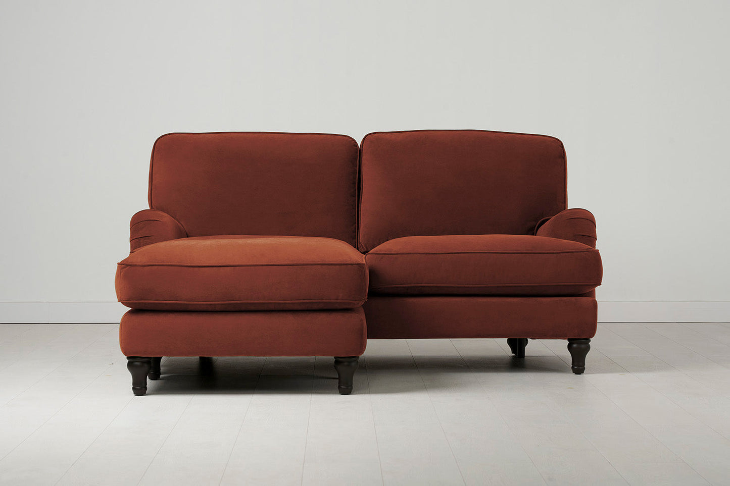 Model 15 Zweisitzer-Sofa mit Chaise Longue links