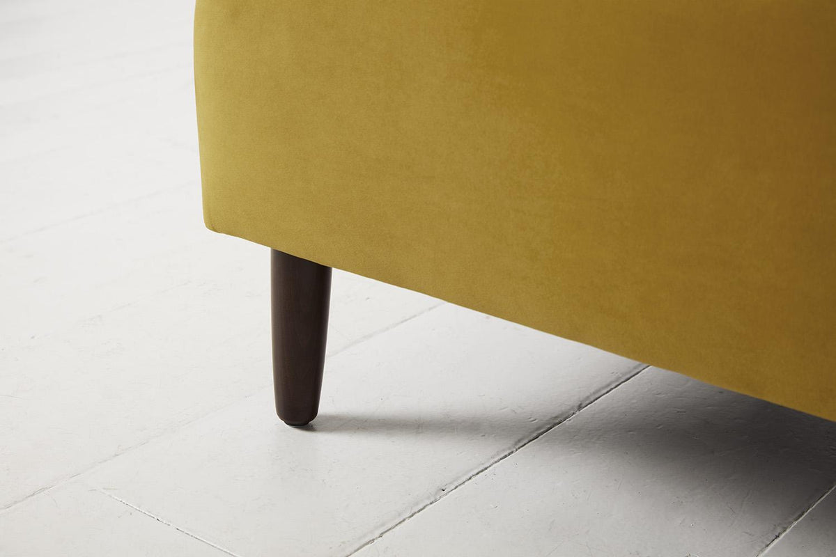 Model 05 Loveseat
