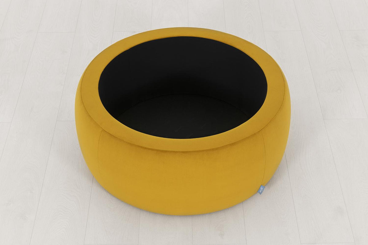 Polsterhocker 01