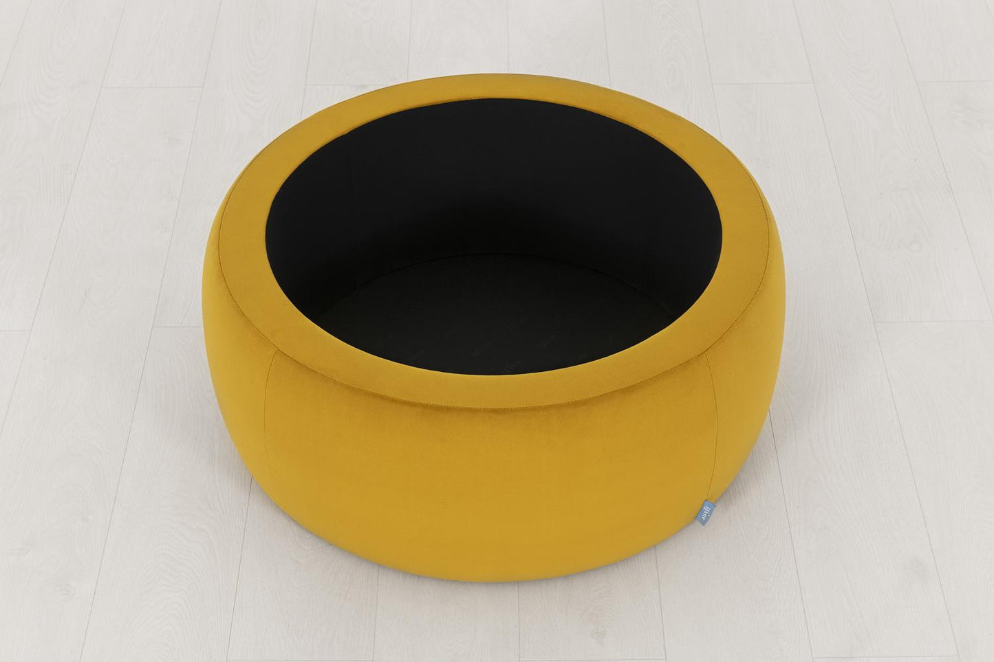 Polsterhocker 01