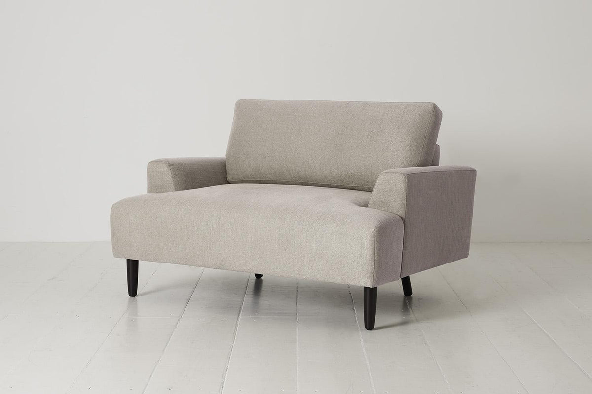 Loveseat Model 05