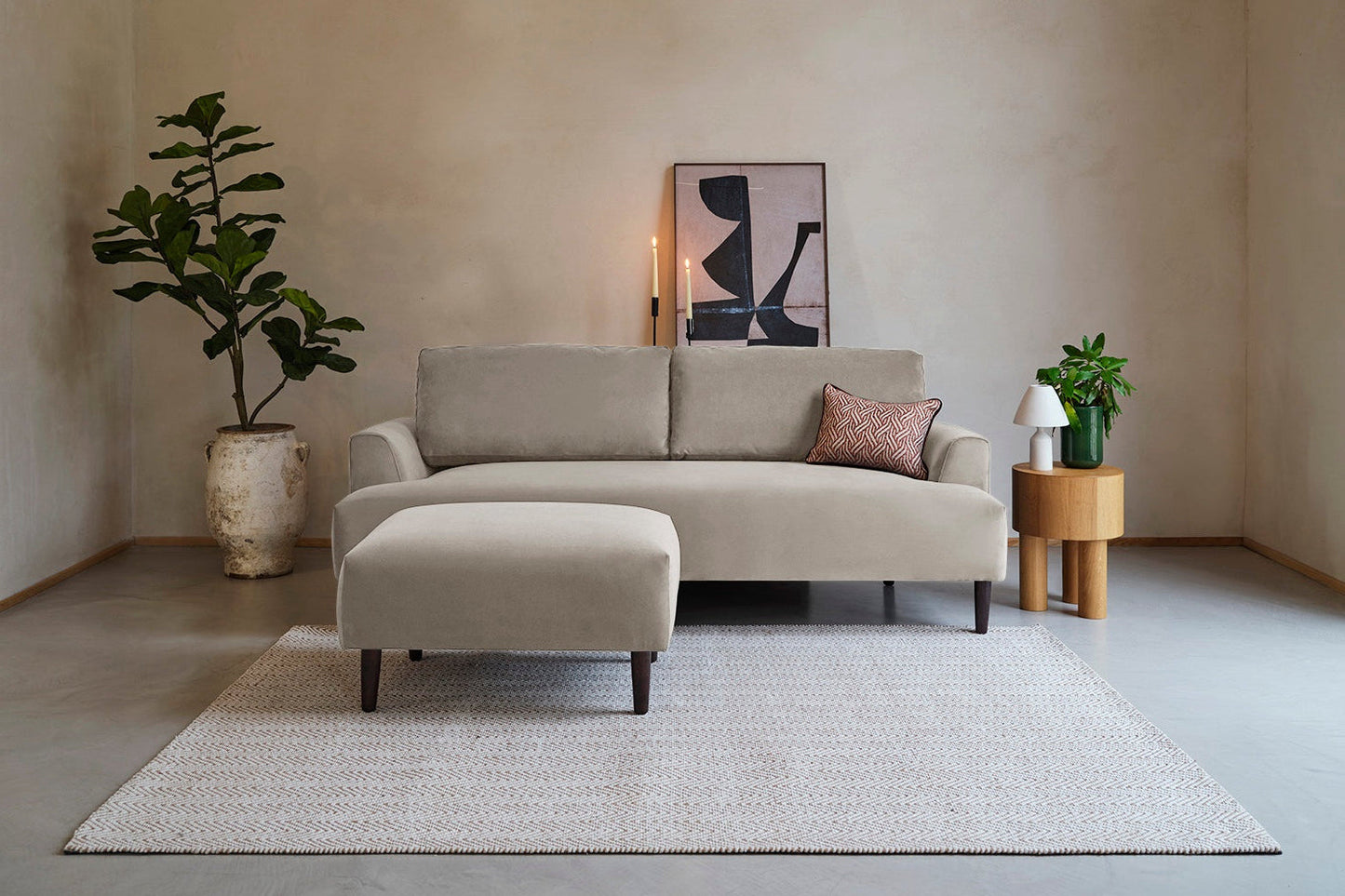 Dreisitzer-Sofa Model 05 mit Chaiselongue links