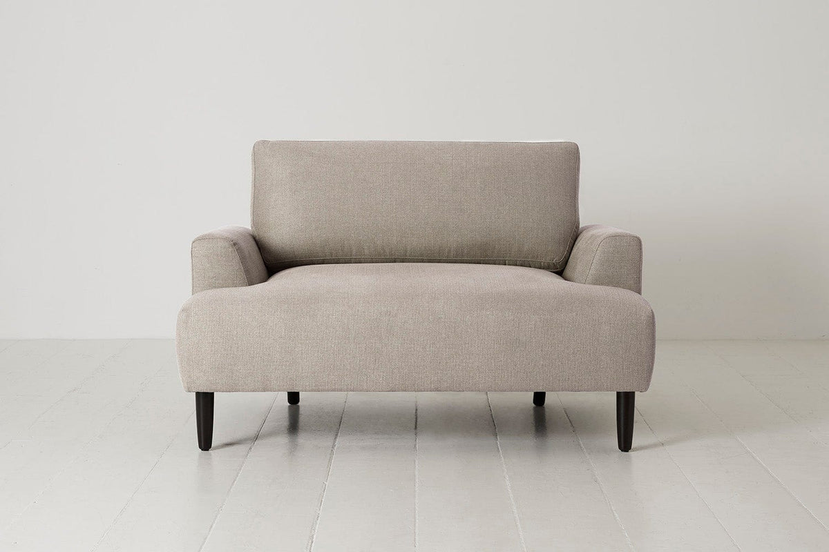 Loveseat Model 05