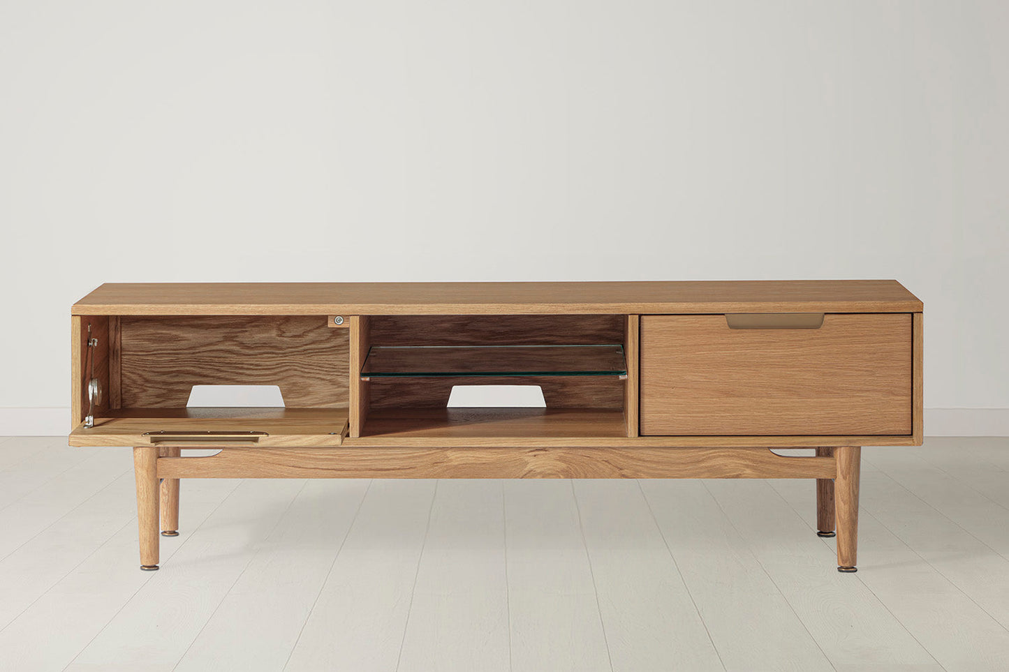 Fernsehschrank 01