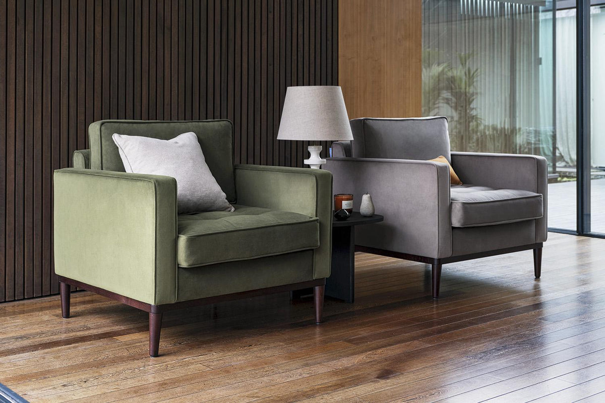 Sessel Model 02